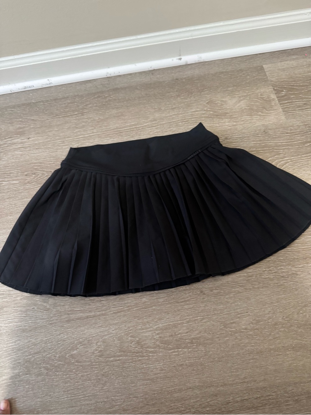 Varsity Black Pleated Athletic Tennis Skort with Built-In Shorts Women’s M - Picture 4 of 10